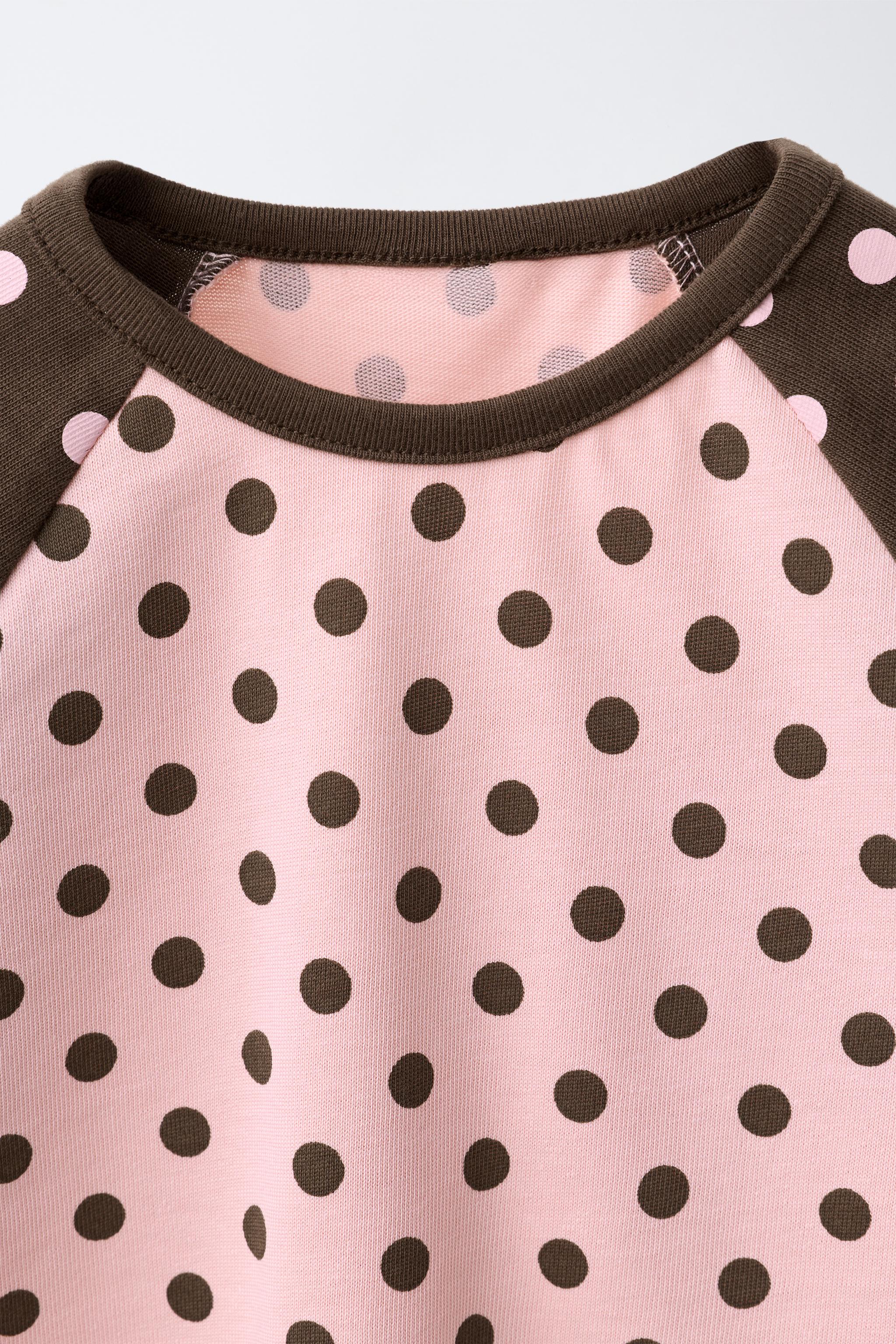 POLKA DOT T-SHIRT AND STRIPED SHORTS SET